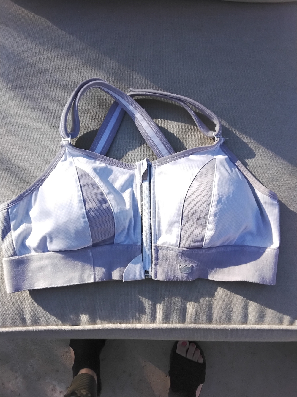 SHEFIT Light Gray Front-Zip Support Sports Bra